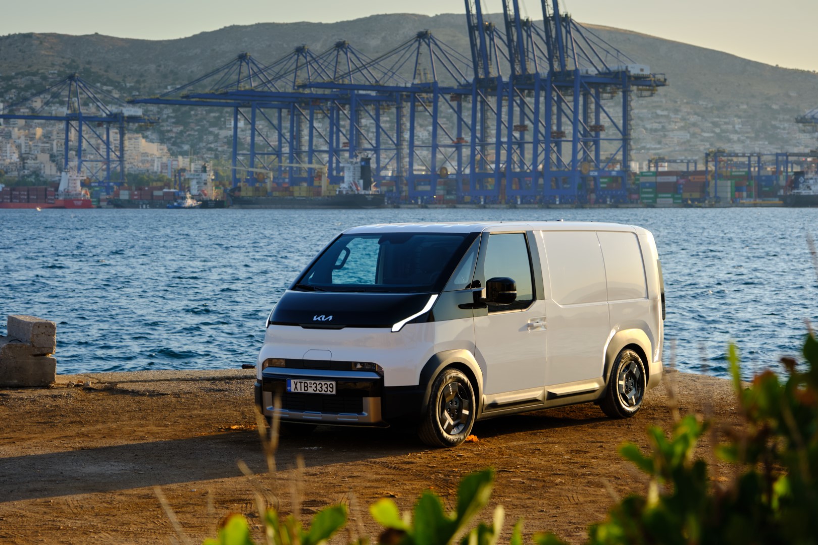 Kia PV5 GR 1 Στην Ελλάδα το νέο Kia EV2 παρέα με το επαγγελματικό PV5 Cargo