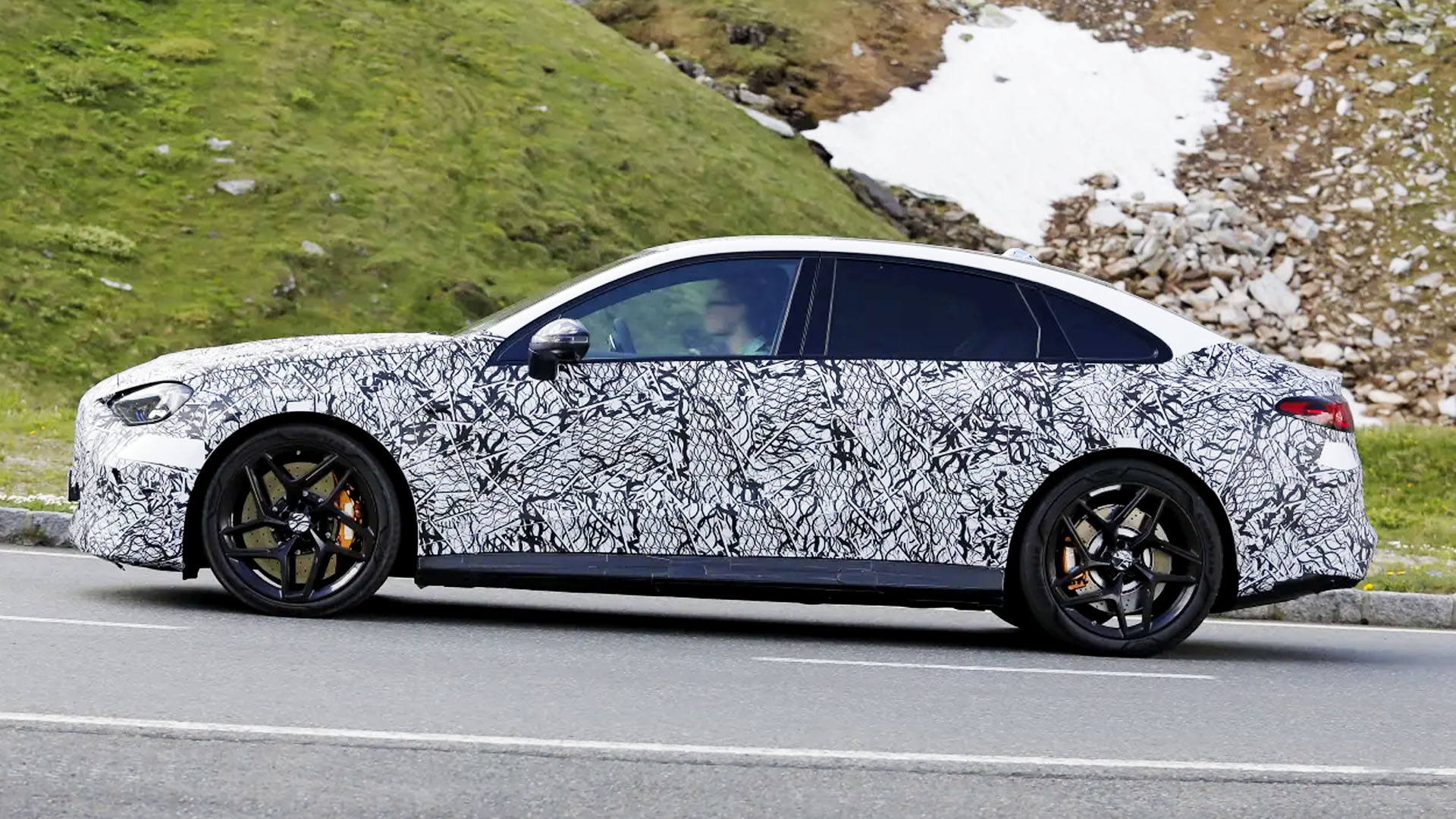 Mercedes AMG C 63 Electric side profile