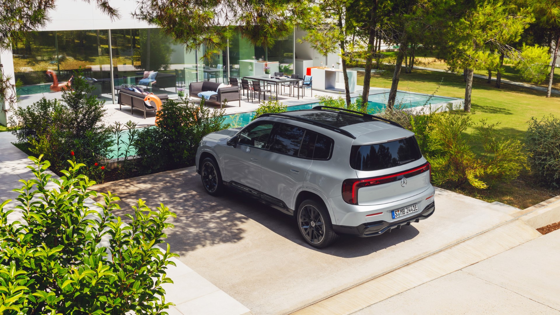 Mercedes Benz Adv 12 Mercedes-Benz GLB: Το premium SUV που αλλάζει τα δεδομένα