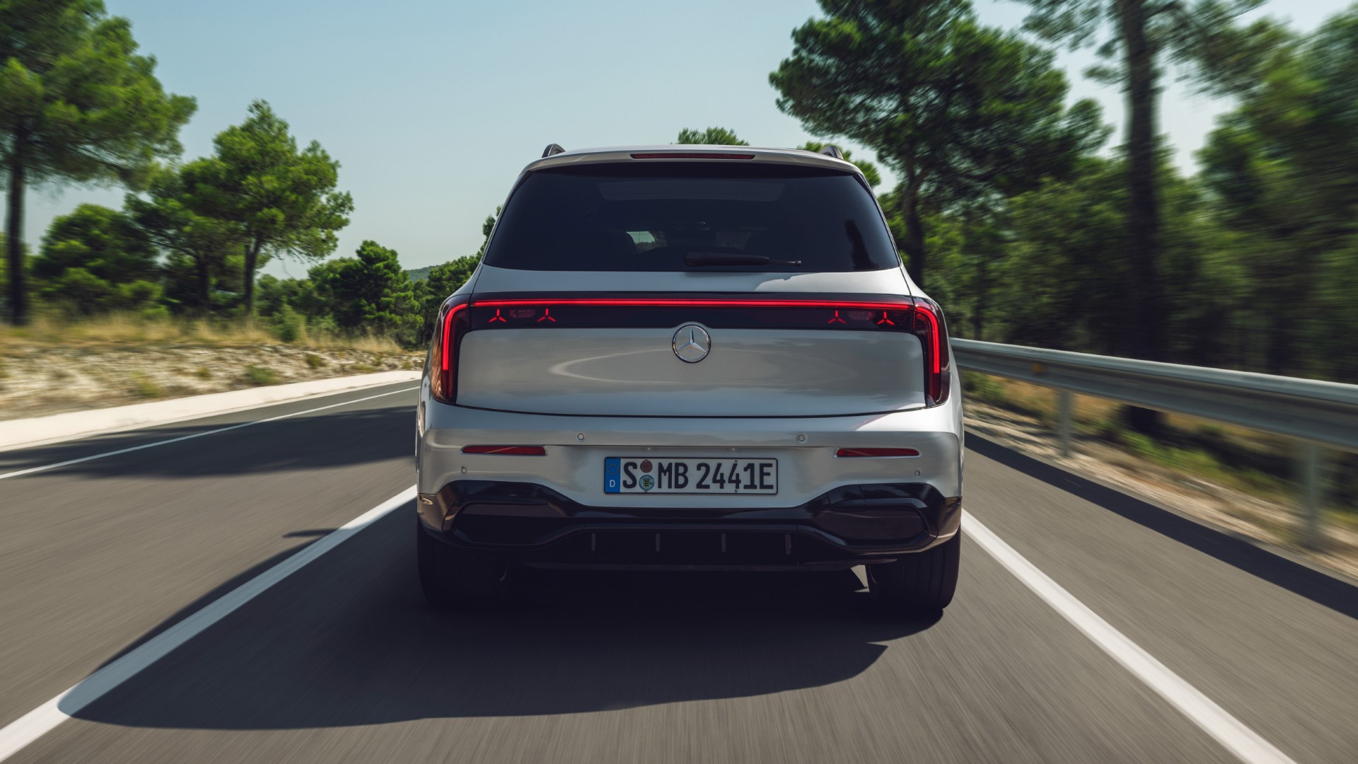 Mercedes-Benz GLB: Το premium SUV που αλλάζει τα δεδομένα