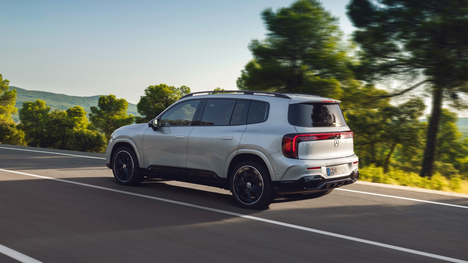 Η νέα Mercedes-Benz EQB διαθέσιμη στην ελληνική αγορά