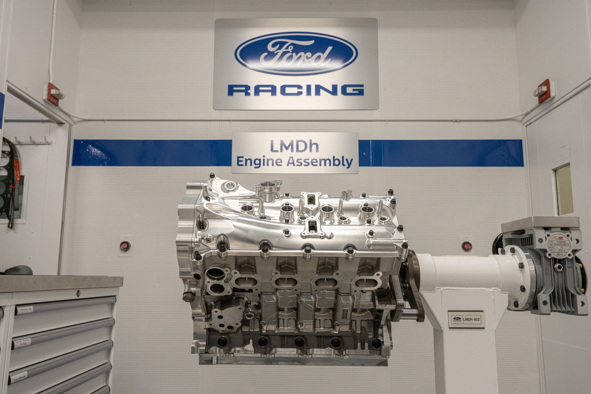 2026 Ford Hypercar Engine Build 1 2026 Ford Hypercar Engine Build 1