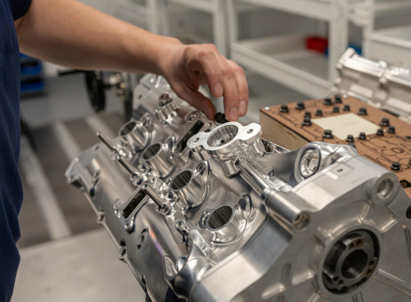 2026 Ford Hypercar Engine Build Valve Cover 1