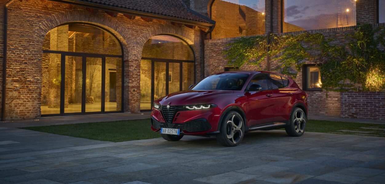 Δοκιμάζουμε την ανανεωμένη Alfa Romeo Tonale Ibrida των 175 ίππων