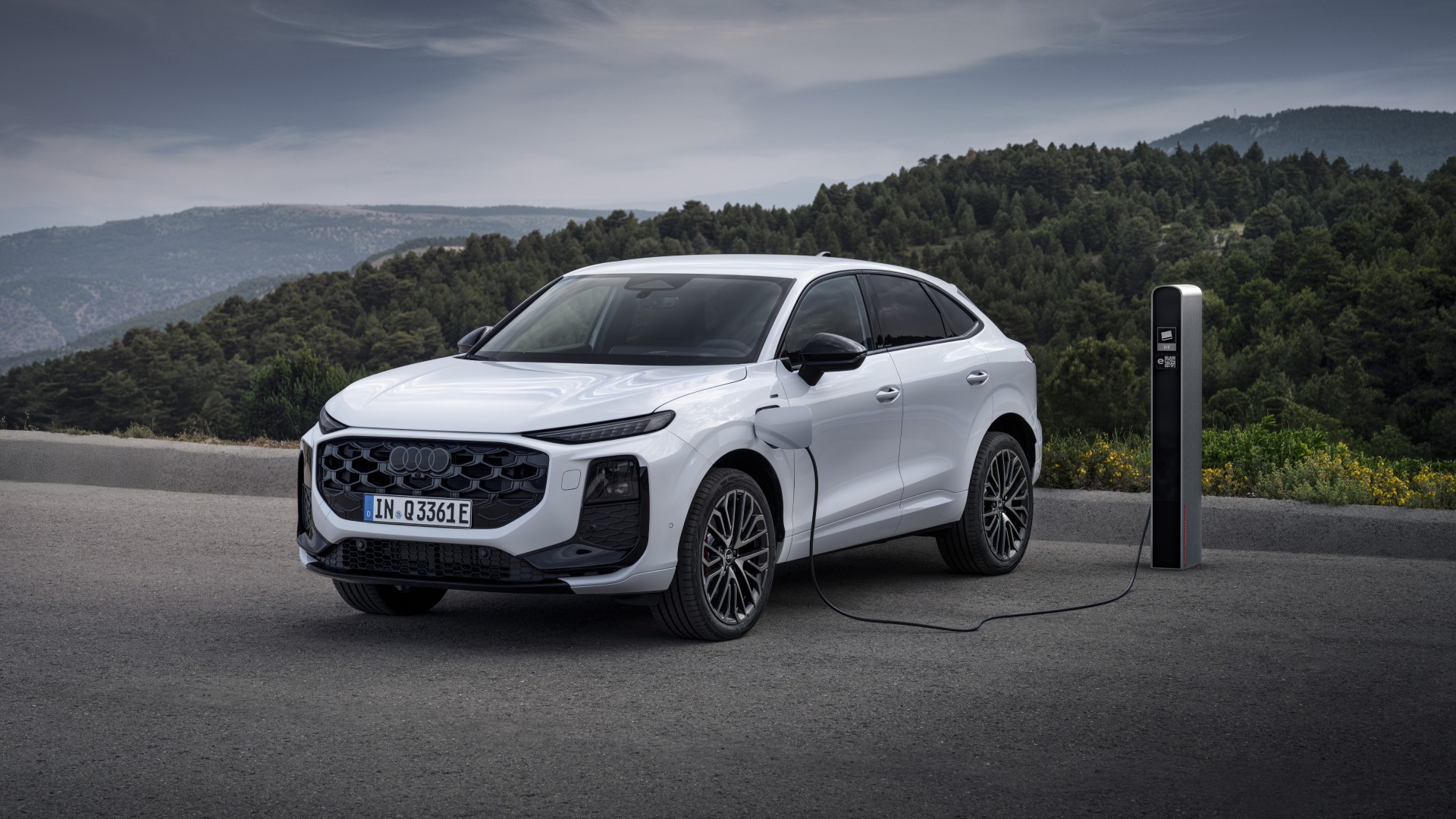Audi Q3 Sportback e hybrid Test Drive 14 Δοκιμάζουμε το Audi Q3 Sportback 1.5 TFSI e-hybrid S tronic των 272 ίππων