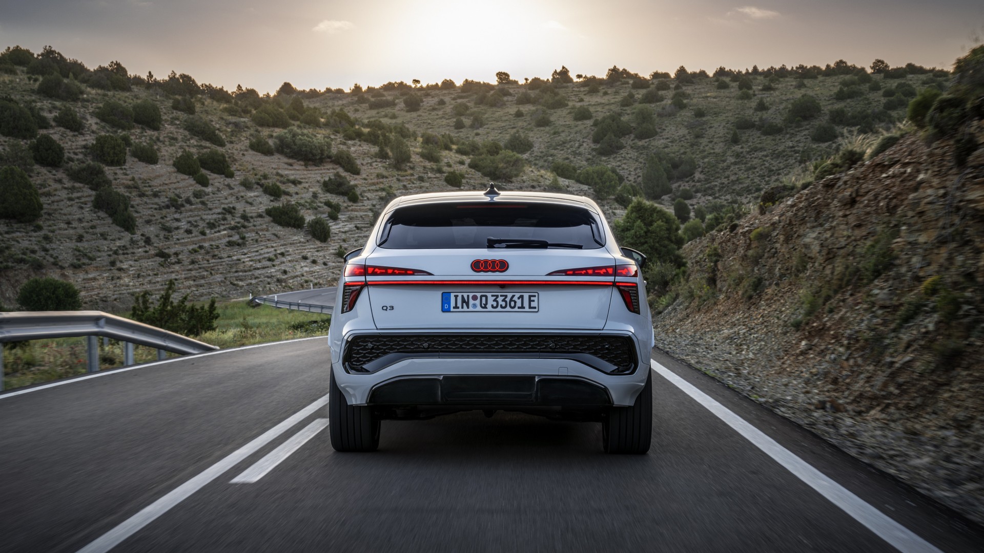 Audi Q3 Sportback e hybrid Test Drive 16 Δοκιμάζουμε το Audi Q3 Sportback 1.5 TFSI e-hybrid S tronic των 272 ίππων