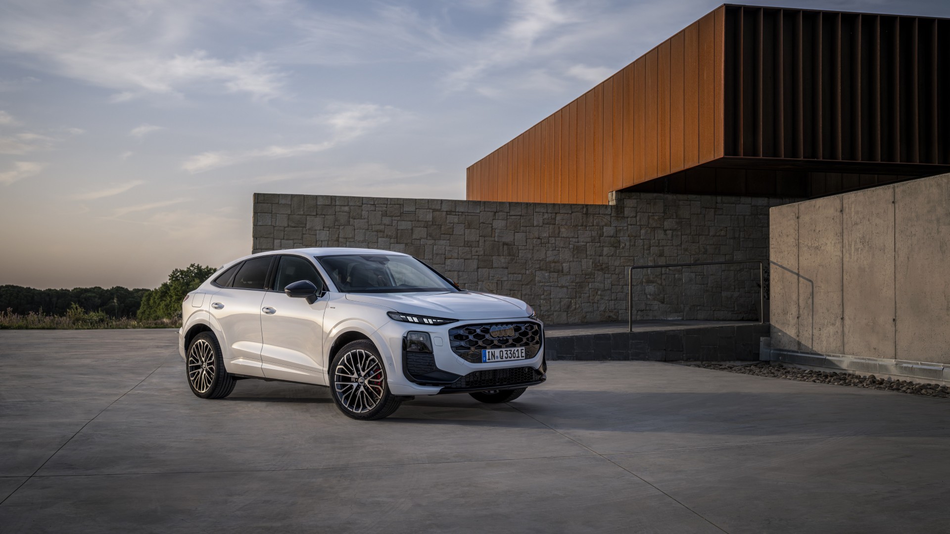 Audi Q3 Sportback e hybrid Test Drive 4 Δοκιμάζουμε το Audi Q3 Sportback 1.5 TFSI e-hybrid S tronic των 272 ίππων