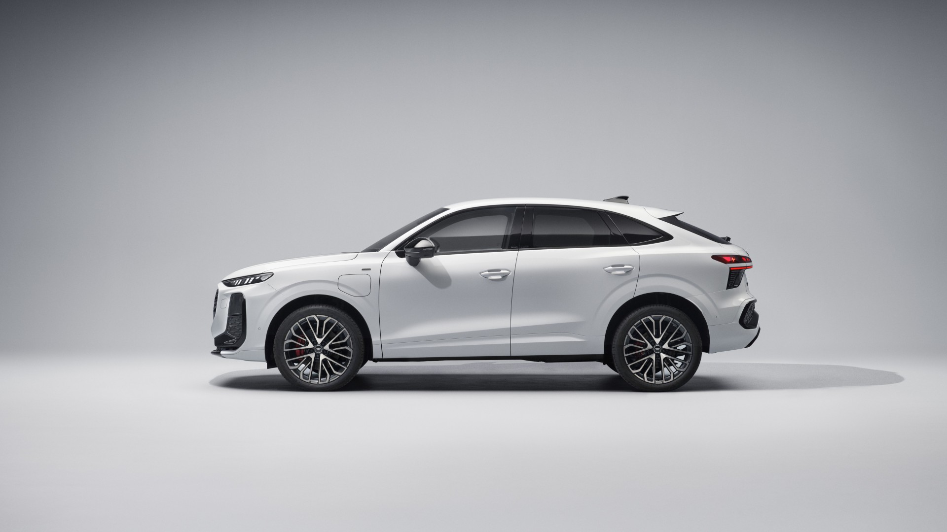 Audi Q3 Sportback e hybrid Test Drive 6 Δοκιμάζουμε το Audi Q3 Sportback 1.5 TFSI e-hybrid S tronic των 272 ίππων