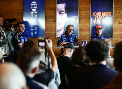 F1 Laurent Mekies & Max Verstappen (Red Bull) (1)