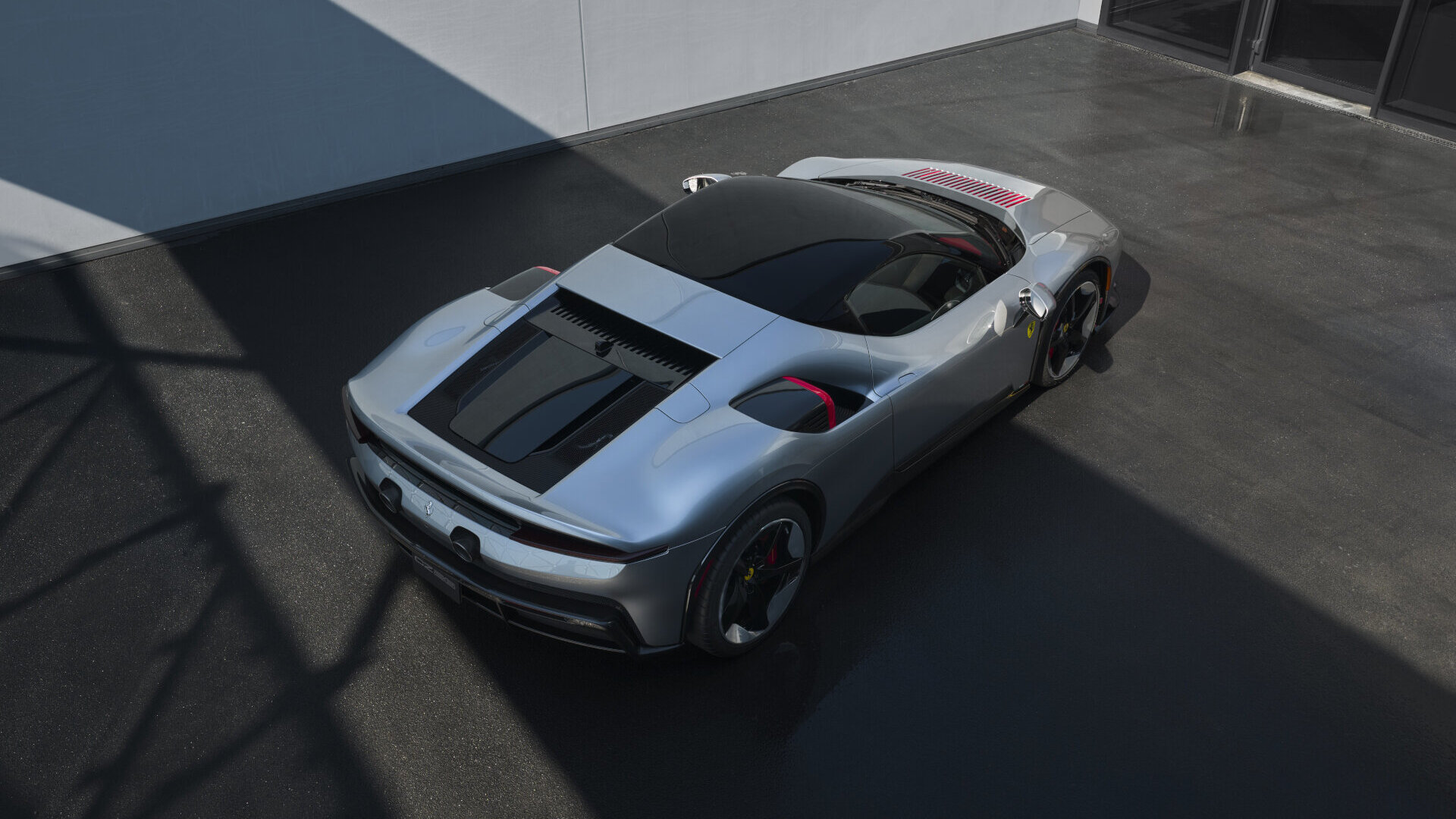FERRARI CZ26 2026 (15)