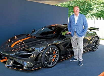 McLaren’s future CEO Nick Collins with 788 i1kcav