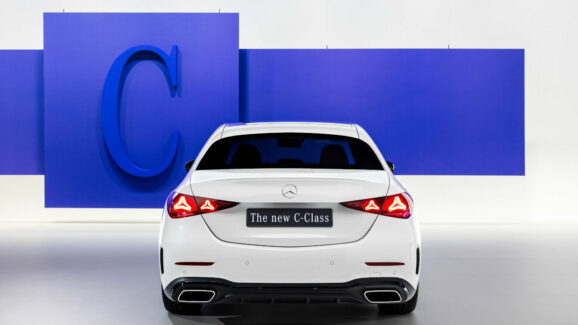 Mercedes Benz C Class 2026 (7)