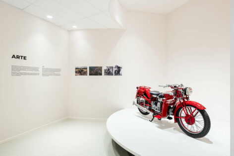 15 This is Moto Guzzi