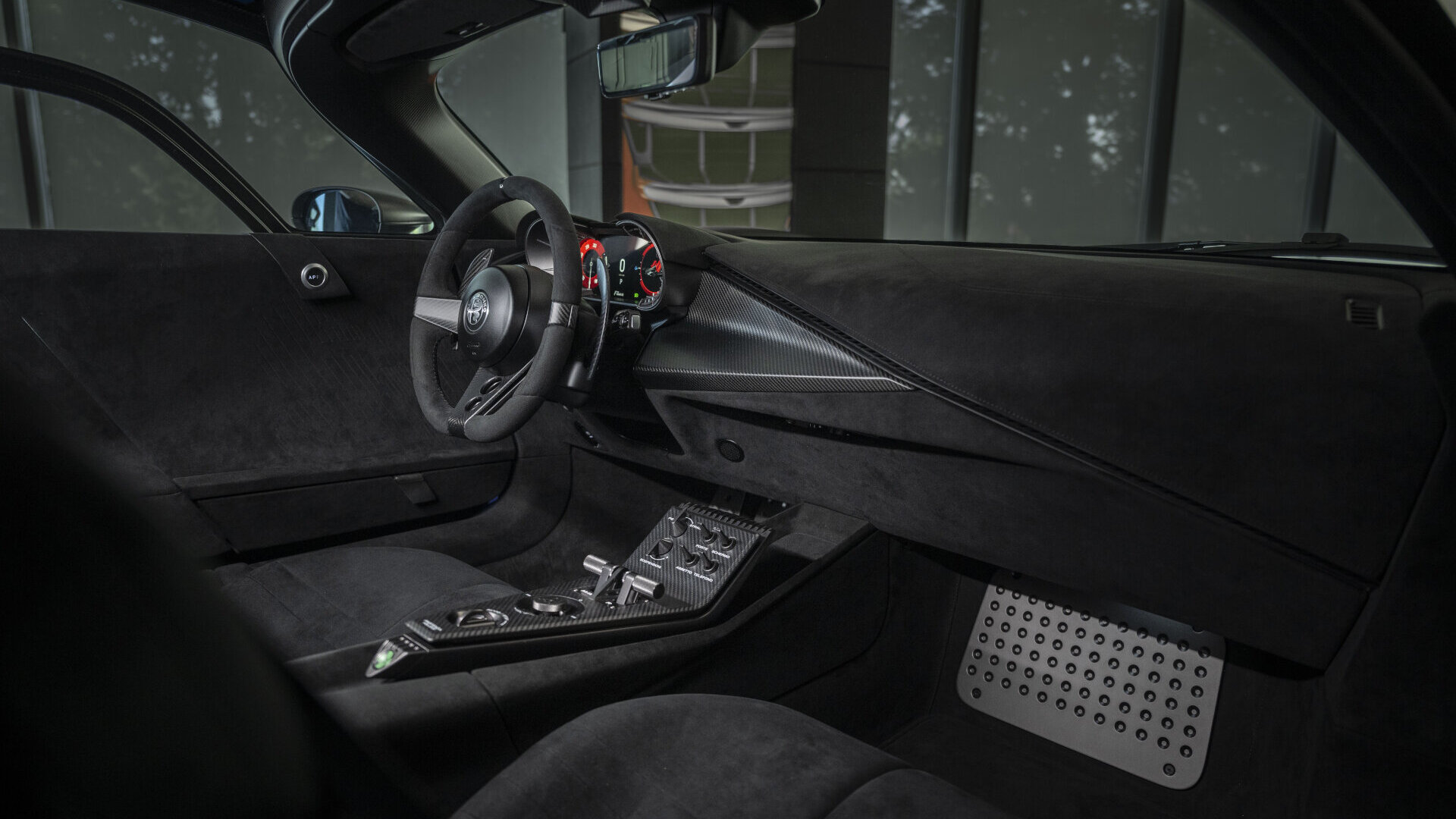 Alfa Romeo 33 Stradale Perla Nera 2026 (2)