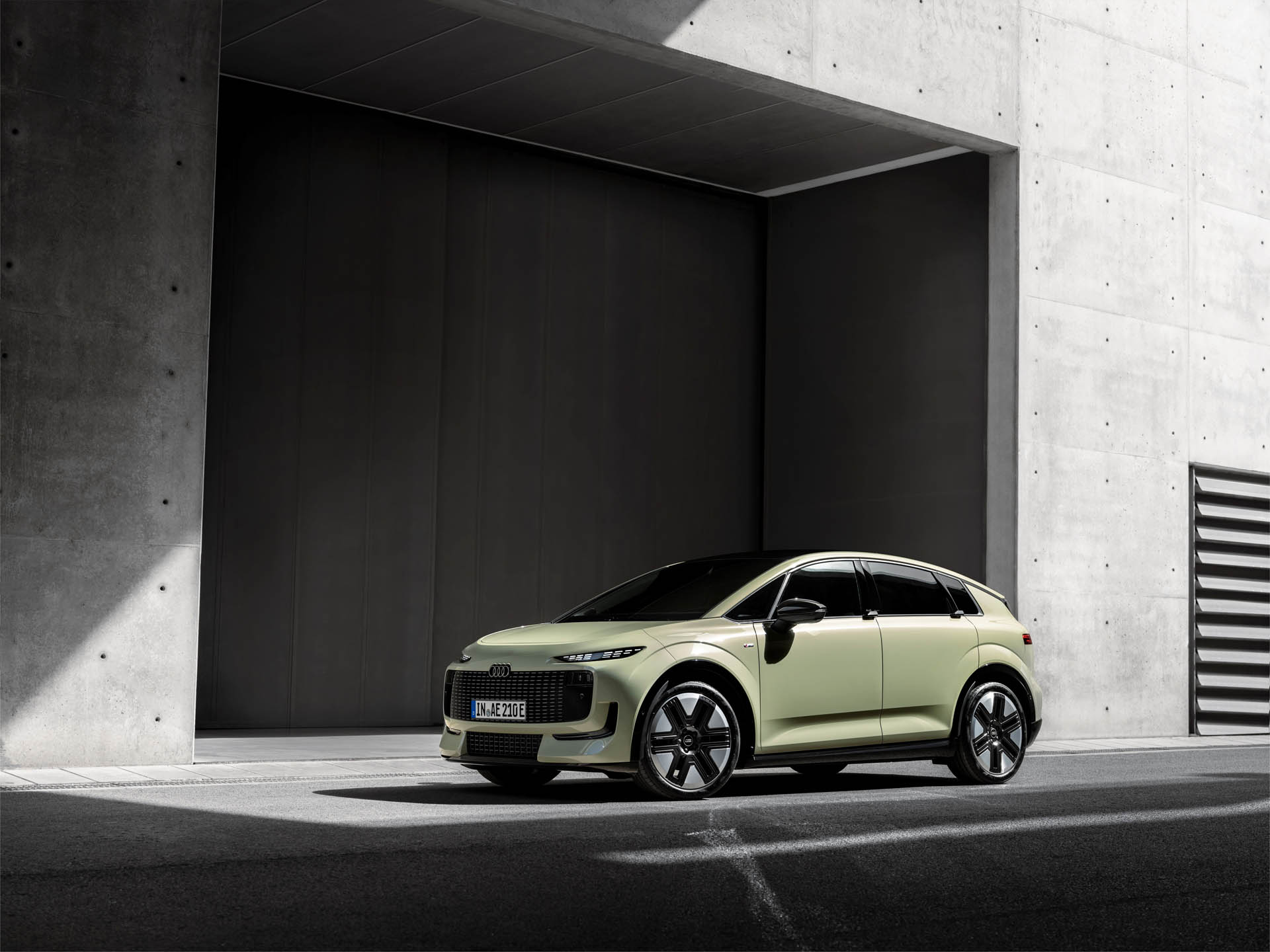 Audi A2 e tron (13)