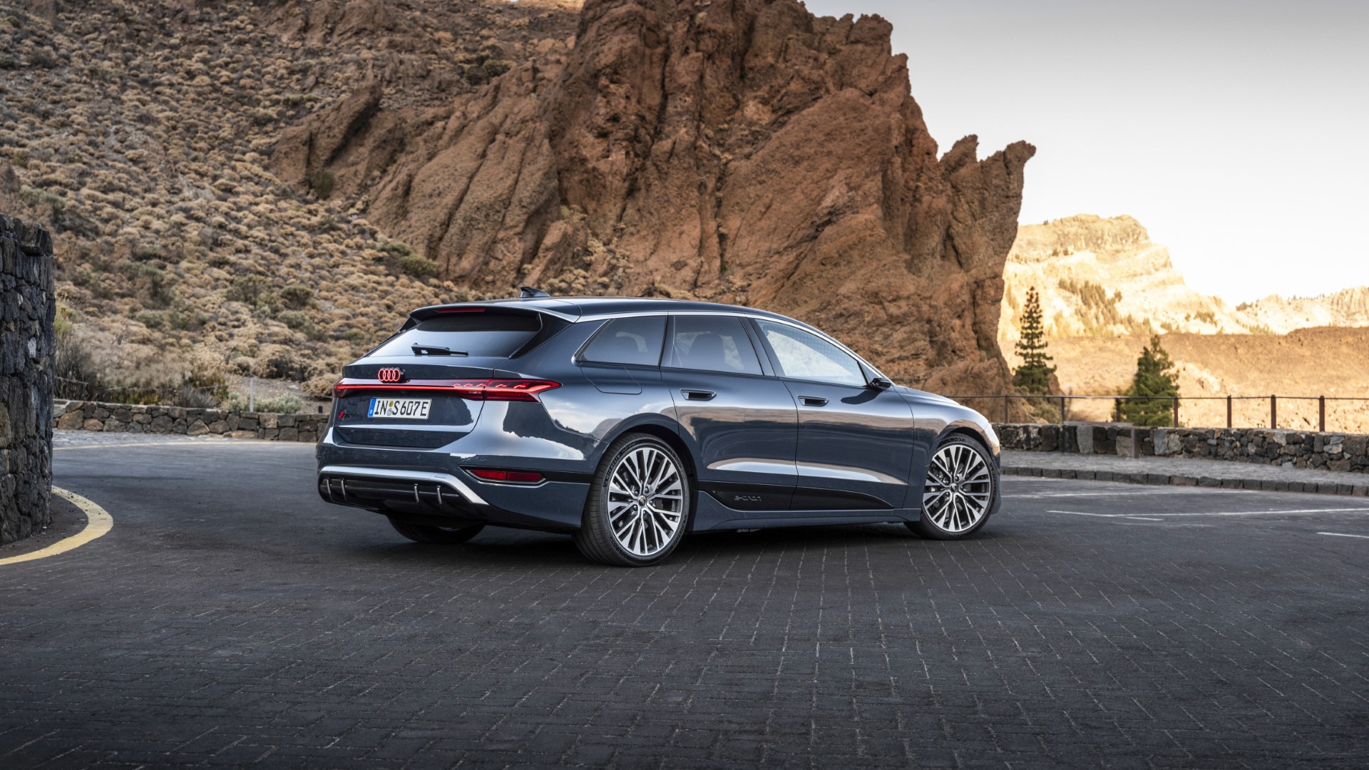Δοκιμάζουμε το Audi S6 Avant e-tron των 503 ίππων
