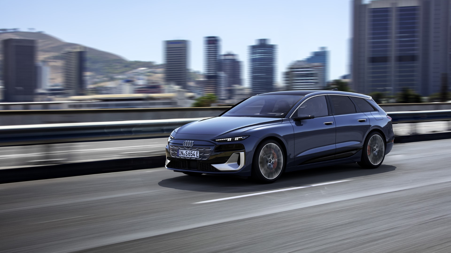 Δοκιμάζουμε το Audi S6 Avant e-tron των 503 ίππων