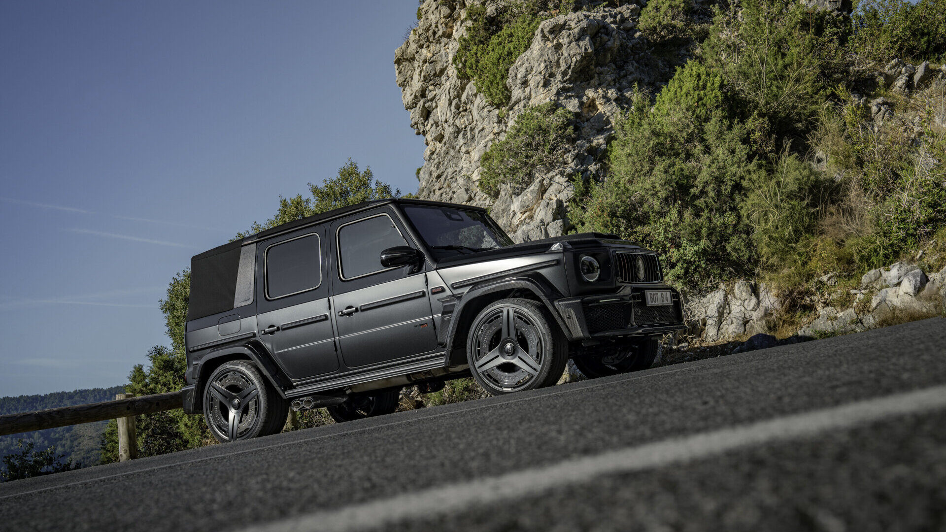 BRABUS 900 Rocket Edition Cabrio 2026 (17) BRABUS 900 Rocket Edition Cabrio 2026 (17)