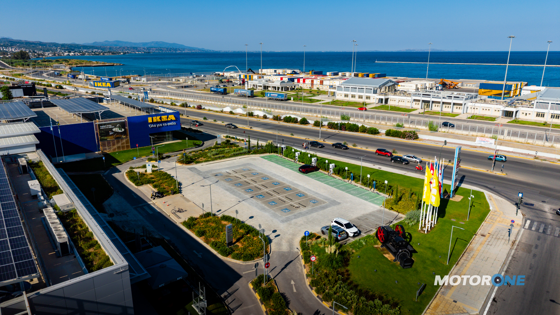 DEI blue top parks 1 DEI blue top parks 1