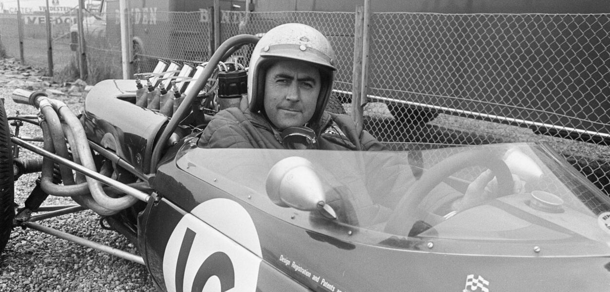 F1 Jack Brabham (Brabham) 1966 Dutch GP (1)