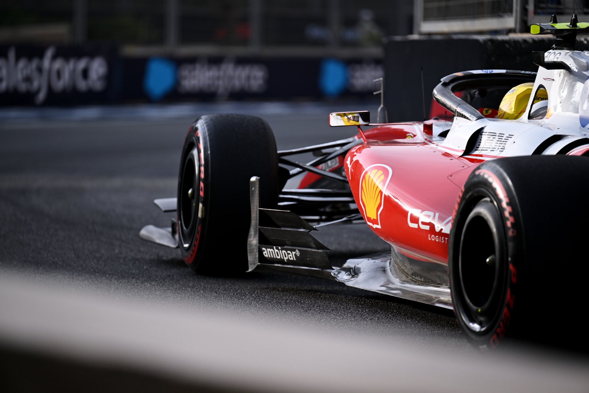 F1 Lewis Hamilton (Ferrari) F1 Lewis Hamilton (Ferrari)