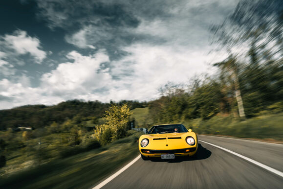 Lamborghini Miura SV (8)