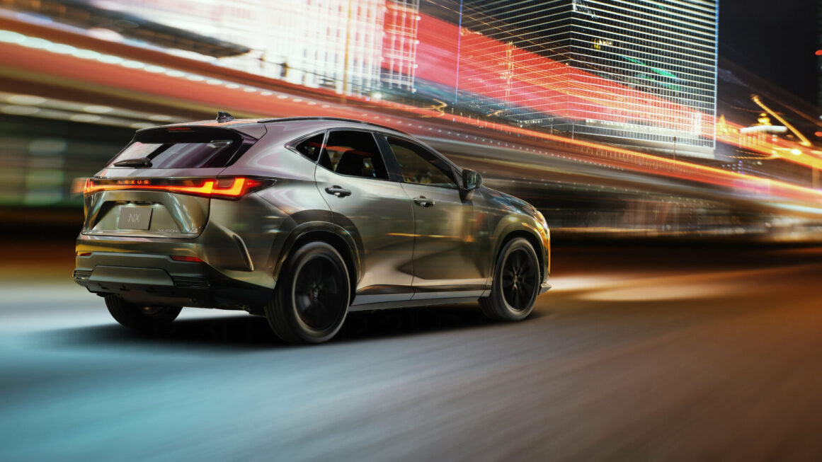 Lexus NX Lifestyle Photo 2
