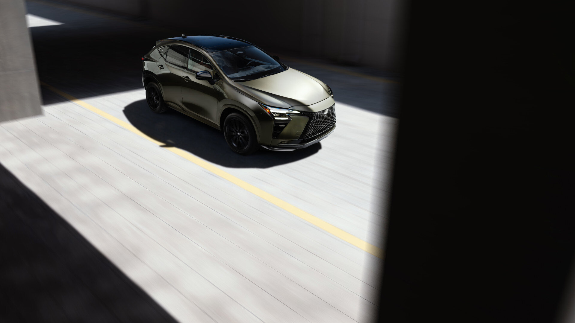 Lexus NX Lifestyle Photo 5 Lexus NX Lifestyle Photo 5