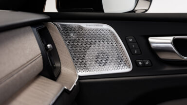 Volvo XC60 London 17