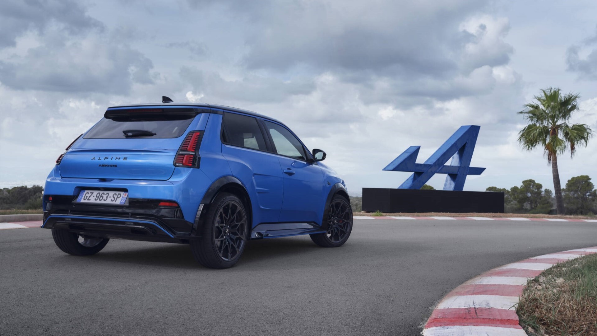 Alpine: Πρεμιέρα στην «Auto Athina 2026» με δύο νέα μοντέλα