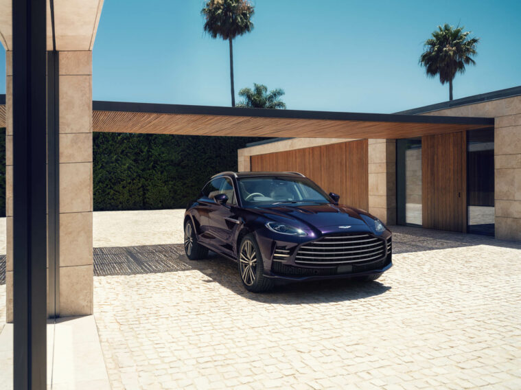 Aston Martin DBX GT 1