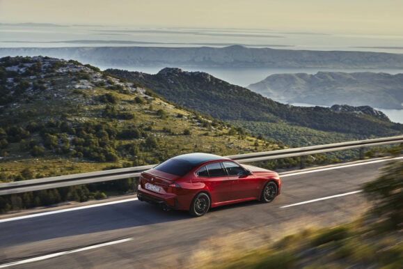 BMW M350 xDrive (13)