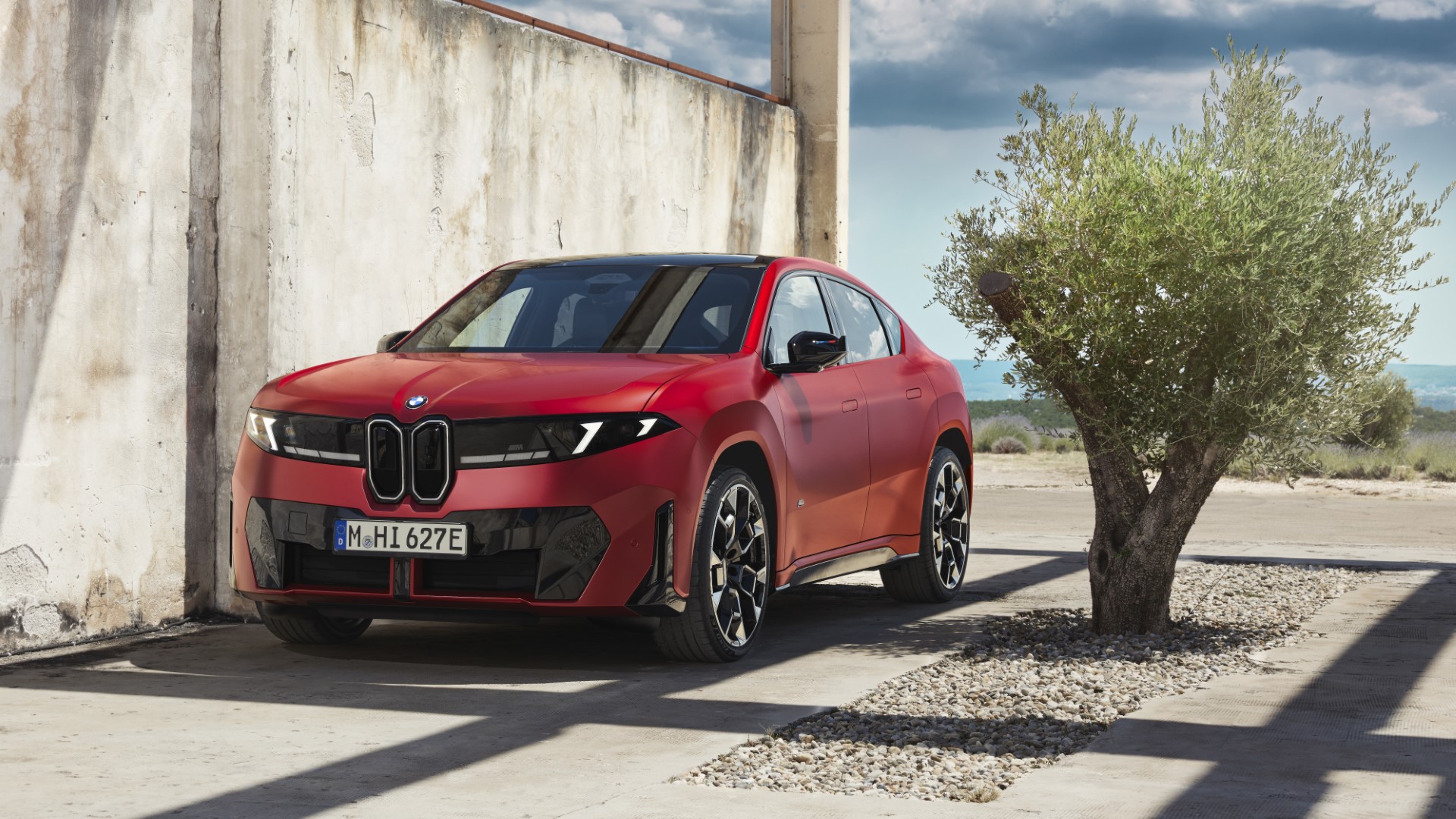 Πανευρωπαϊκή πρεμιέρα για τη νέα BMW iX4 στην «Auto Athina 2026»