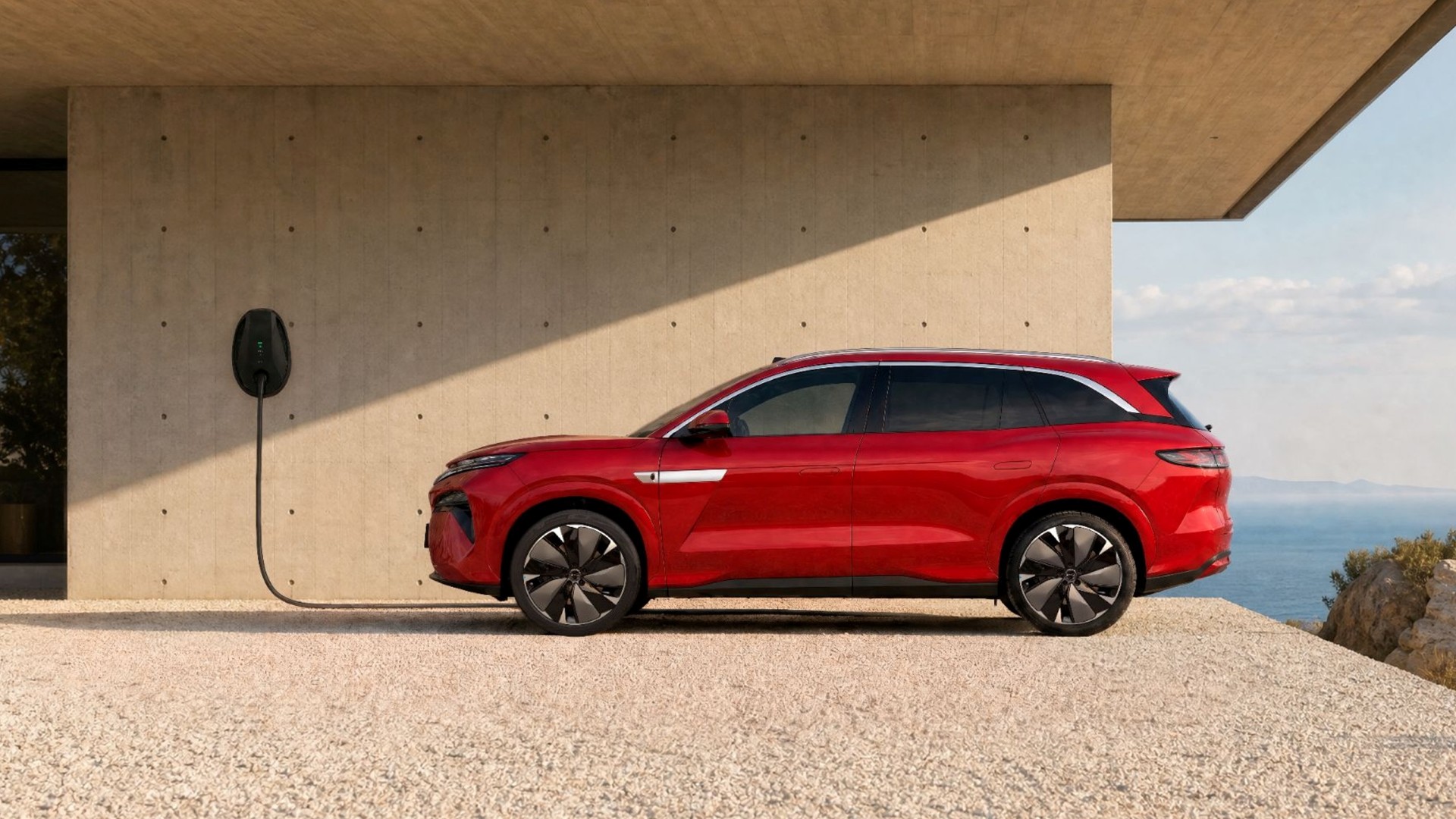 BYD ATTO 8 6 BYD Atto 8: Νέο 7θέσιο ηλεκτρικό SUV με 775 ίππους και φόρτιση σε 9 λεπτά