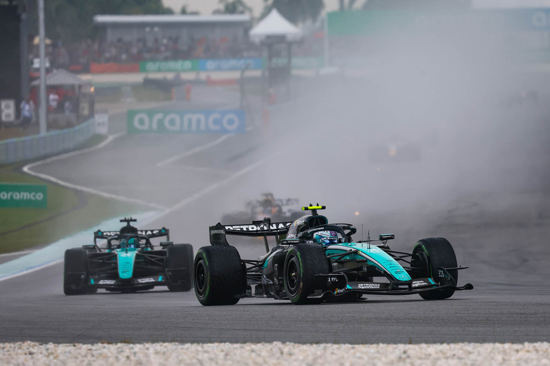 F1 Andrea Kimi Antonelli & George Russell (Mercedes) (2) F1 Andrea Kimi Antonelli & George Russell (Mercedes) (2)