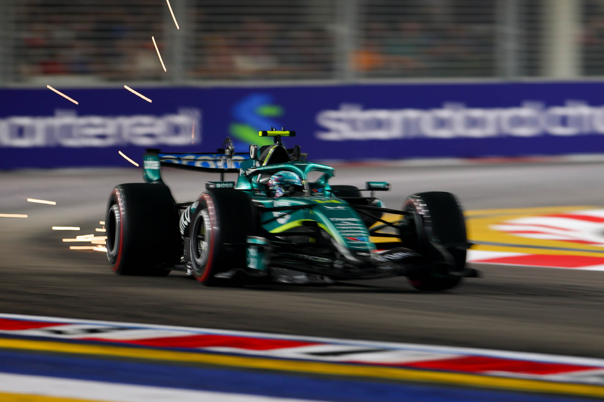 F1 Fernando Alonso (Aston Martin) (10) F1 Fernando Alonso (Aston Martin) (10)