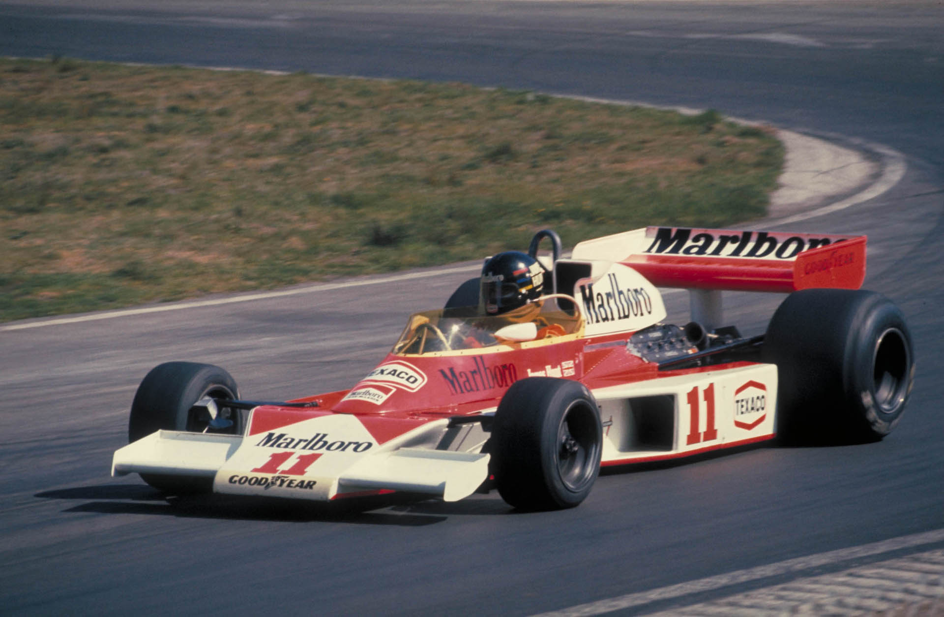 F1 JAMES HUNT (McLAREN) ZOLDER 1976 (1) F1 JAMES HUNT (McLAREN) ZOLDER 1976 (1)