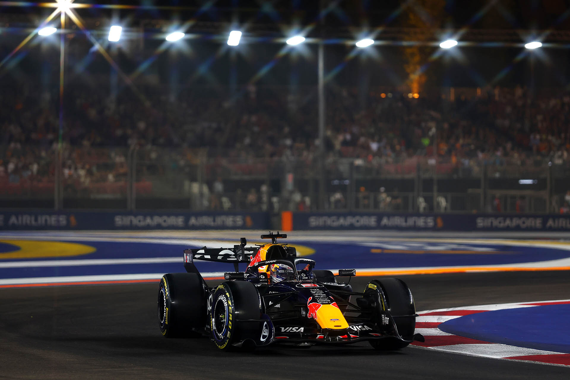F1 Max Verstappen (Red Bull) 2026 Singapore GP Sprint Qualifying (2) F1 Max Verstappen (Red Bull) 2026 Singapore GP Sprint Qualifying (2)