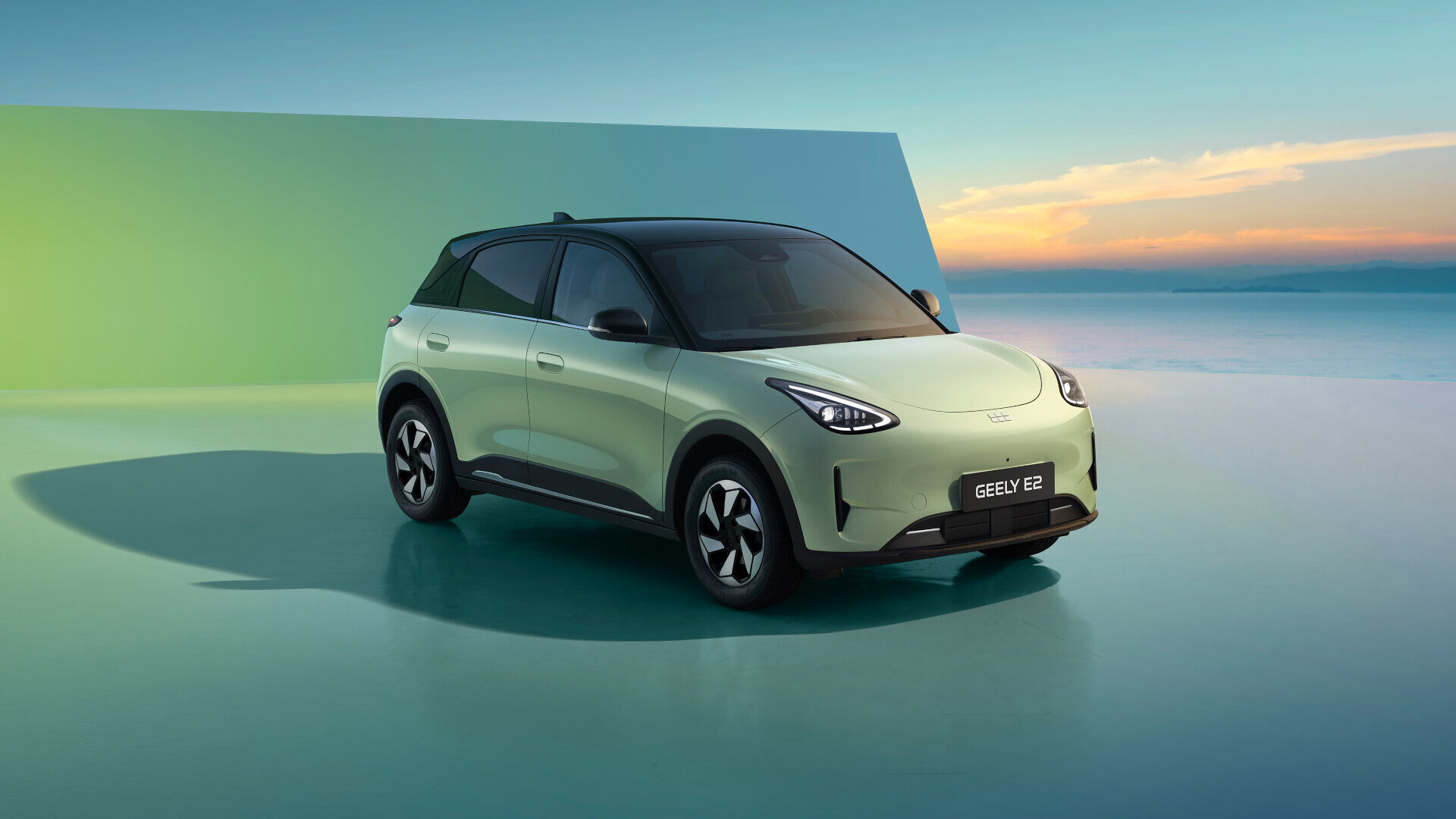 Geely E2 (12) Geely E2 (12)