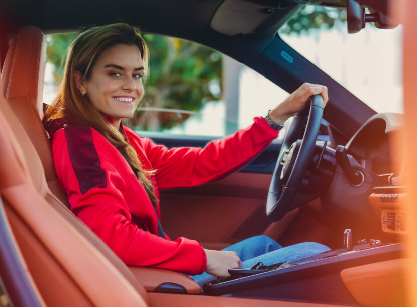 Maria Sakkari x Porsche 911 GTS interior