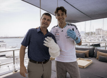 Reid Wiseman & George Russell Mercedes F1 Team